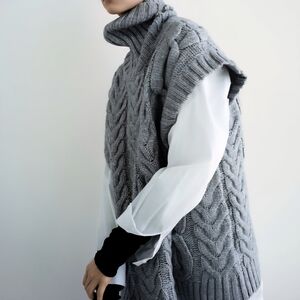 Zara Gray Chunky Cable Knit Turtleneck Sweater Women's Size M NEW